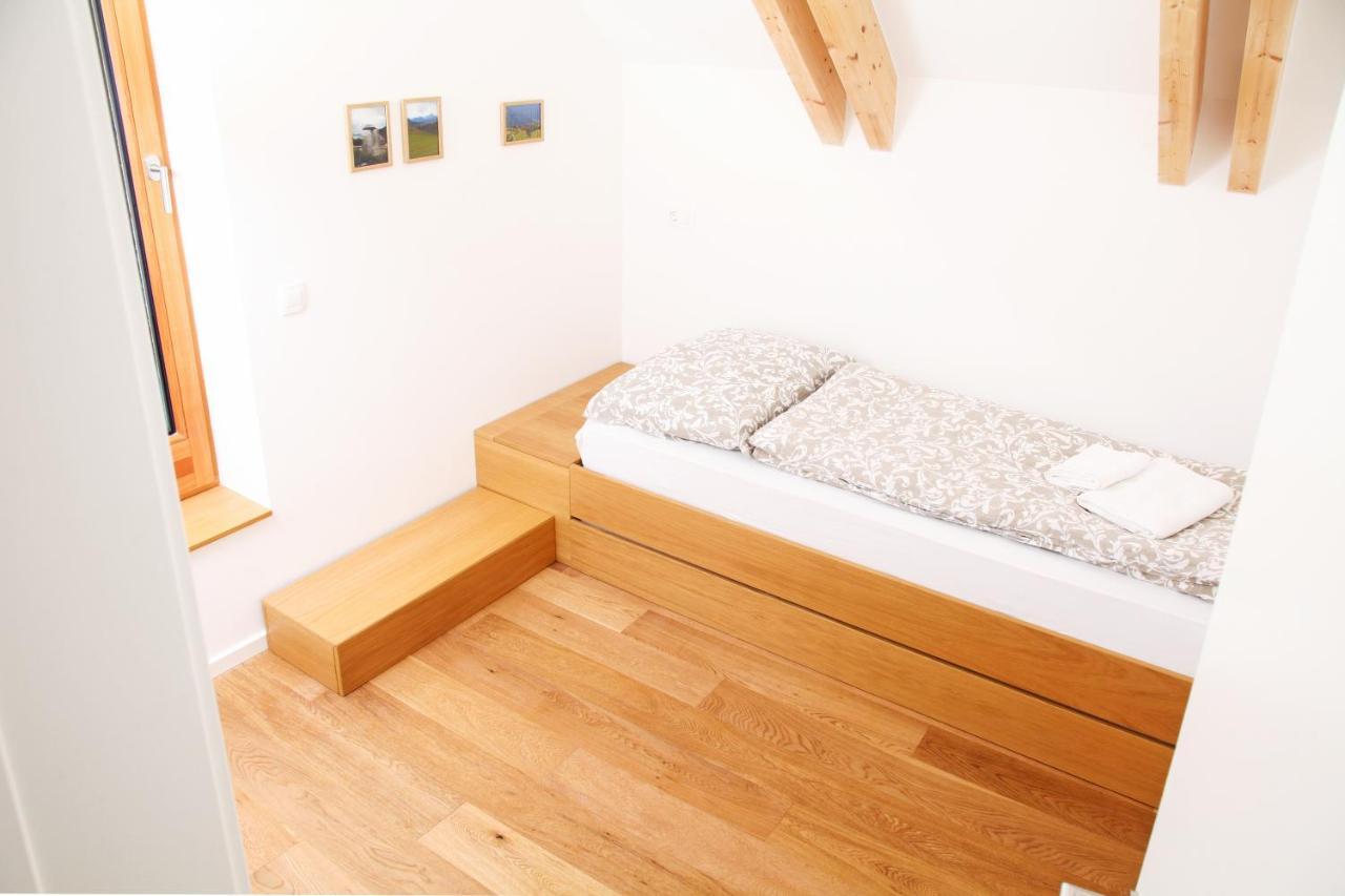 Apartment Jurijana - New 4-Bedroom Triplex With Sauna & Garden Bohinj Exterior foto